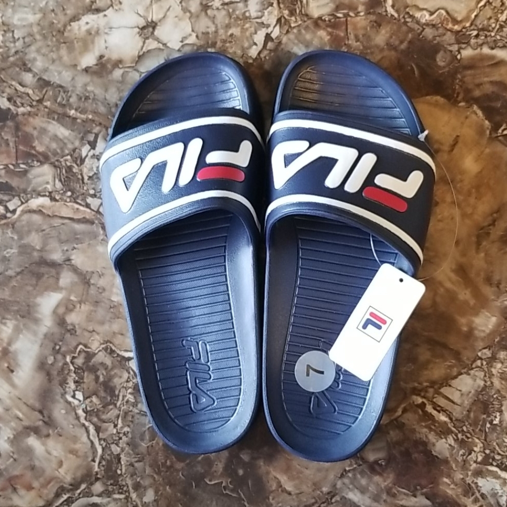 Fils flip flops